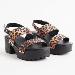 🚨LAST PRICE DROP🚨(Brand New) Torrid Leopard Sandals